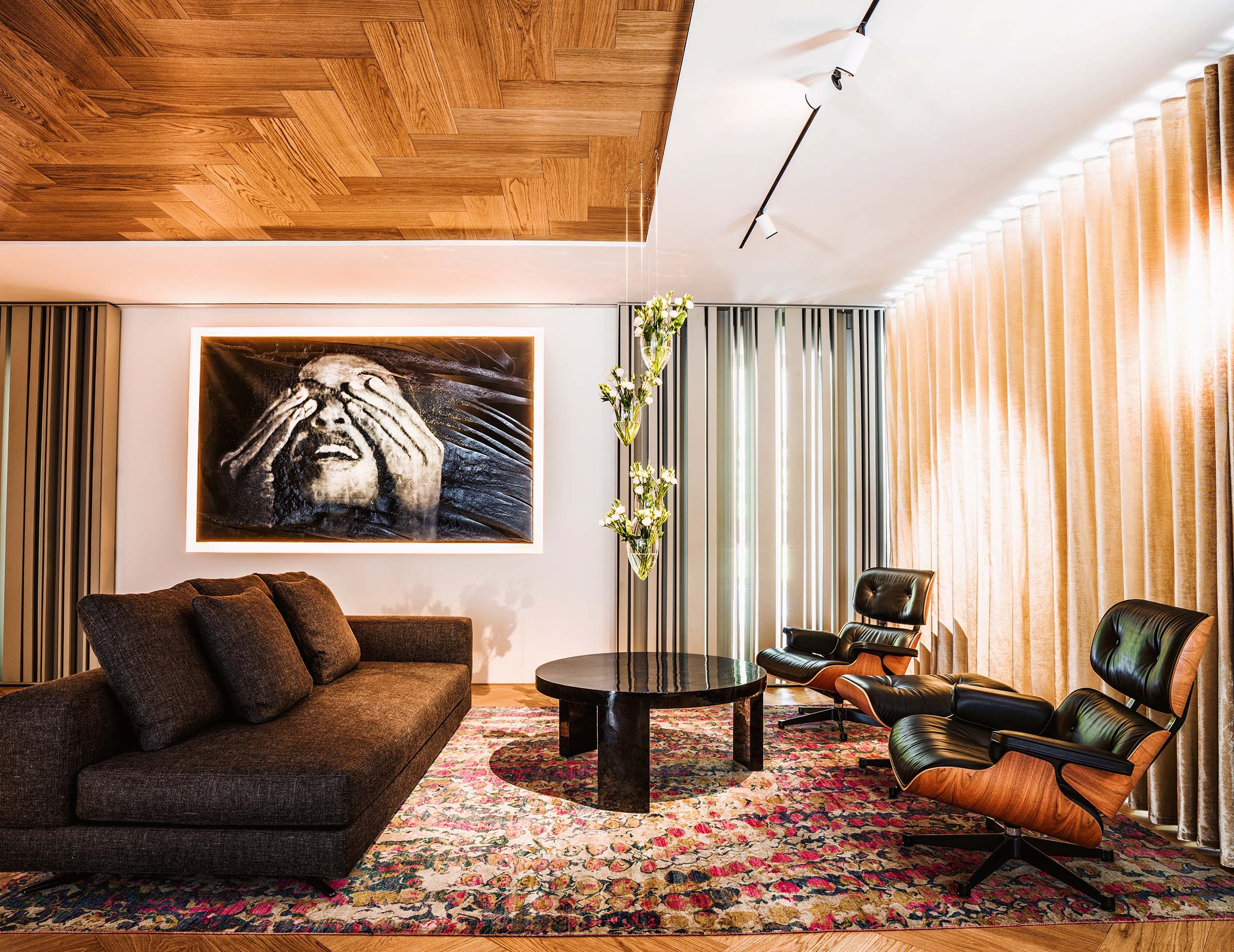 Exklusive Lounge in einer Villa - Hochwertiges und elegantes Interior Design für pure Eleganz und Luxus - GROSSMANN INTERIORS